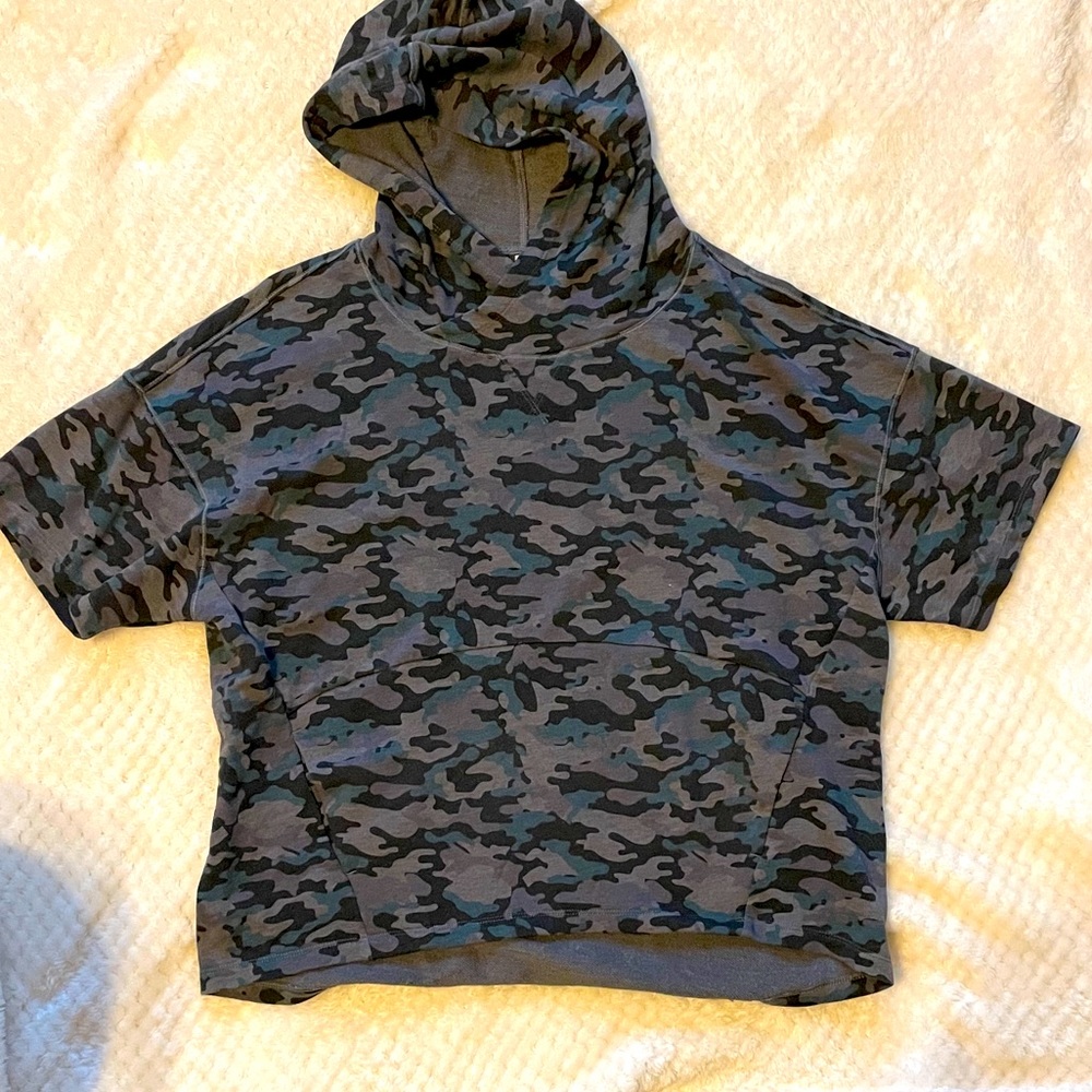 Short Sleeve Workout Hoodie